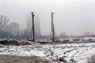 Centrum Handlowe Arkadia w Warszawie. Zaprojektowanie i budowa żelbetowych pali fundamentowych w technologii CFA. Na potrzeby inwestycji wykonano ok. 2300 sztuk takich pali. Fot. Soletanche Polska sp. z o.o.