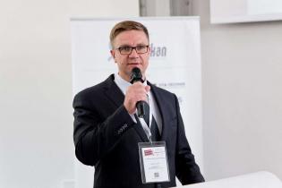 Uroczyste otwarcie Konferencji - Paweł Kośmider, prezes Wydawnictwa Inżynieria sp. z o.o. / fot. Quality Studio dla www.inzynieria.com