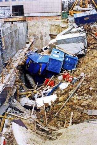 Keller Polska sp. z o.o. odtworzyła ścianę wykopu po katastrofie budowlanej, Europlex Warszawa, 1998 r. Fot. Keller Polska sp. z o.o.