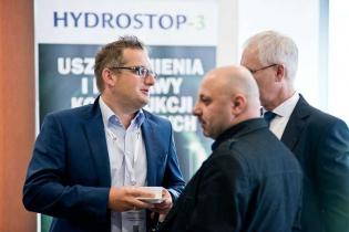 Stoiska firmowe podczas I Konferencji Budownictwo Podziemne 2015 / Dyskusje kuluarowe / fot. Quality Studio dla www.inzynieria.com