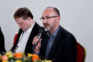 Panel dyskusyjny: Polityka inwestycyjna spółek wodno-kanalizacyjnych w nowej perspektywie finansowej na lata 2014–2020 a kształtowanie taryf. Janusz Adamek, prezes Sądeckich Wodociągów sp. z .o.o. / fot. 