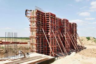 Budowa trzeciego odcinka S5 na trasie Korzeńsko–Wrocław. Fot. Astaldi