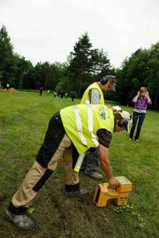Pierwsze pomiary głębokości i pochylenia sondy Fot. Quality Studio dla www.inzynieria.com