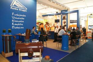 Wystawa maszyn i urządzeń w trakcie bydgoskich targów WOD-KAN 2011. Fot. www.inzynieria.com