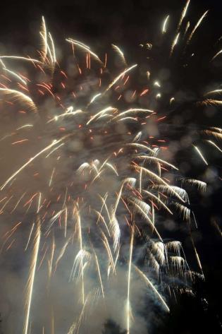 Pokaz ogni sztucznych z okazji dziesięciolecia Konferencji. Fot. Quality Studio dla www.inzynieria.com