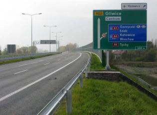 Drogowa Trasa Średnicowa w Gliwicach (fot. Antoni Witwicki / archiwum Urzędu Miejskiego w Gliwicach)