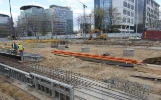 Budowa suwnicy do obsługi TBM-u - 18.04.2012 r./ fot. z archiwum AGP Metro Polska