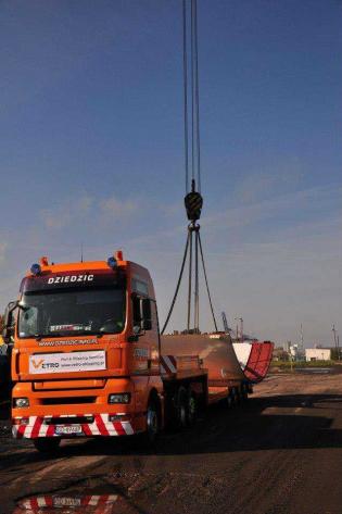 Rozładunek części TBM dla gdańskiego tunelu / Fot. z archiwum GIK sp. z o.o.