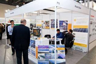 Stoisko Alusin Solar / fot. www.inzynieria.com