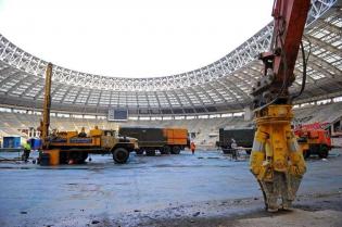 Trwa przebudowa legendarnego stadionu. Fot. stroi.mos.ru