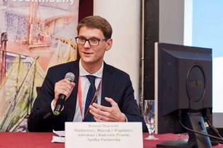 Panel dyskusyjny - Zagadnienia prawne związane z branżą. Konrad Majewski - Malinowscy, Błaszak i Wspólnicy. Adwokaci i Radcowie Prawni / fot. Quality Studio dla www.inzynieria.com