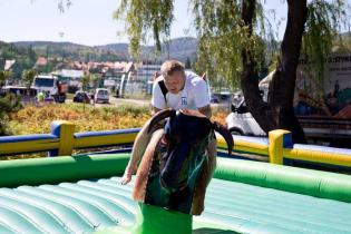 Ujeżdzanie byka / fot. Quality Studio dla www.inzynieria.com