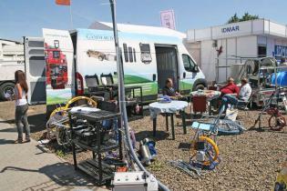 Wystawa maszyn i urządzeń w trakcie bydgoskich targów WOD-KAN 2011. Fot. www.inzynieria.com