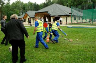 Prace nad przezbrojeniem zestawu wiercącego Fot. Quality Studio dla www.inzynieria.com