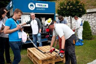 Aplikacja powłoki polimocznikowej 3M™ Scotchkote™ 2400 – Terlan sp. z o.o. / 3M Poland sp. z o.o. / fot. Quality Studio dla www.inzynieria.com