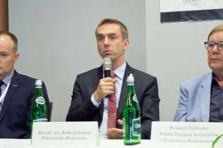 dr hab. inż. Andrzej Szarata, Politechnika Krakowska.  Panel dyskusyjny pt. 