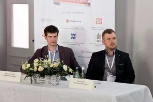 Komisja w składzie, od lewej: dr inż. Bogdan Przybyła, Politechnika Wrocławska, dr inż. Tomasz Abel, Politechnika Wrocławska / fot. Quality Studio dla www.inzynieria.com