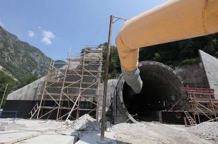 Stan budowy na 24.08.2012 r. / fot. z archiwum The SK MOST Group of companies (www.skmost2014.com)