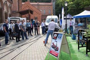 Pokaz firmy DTA-TECHNIK sp. z o.o. podczas warsztatów / fot. Quality Studio dla www.inzynieria.com