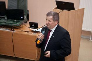 Dziekan Wydziału Górnictwa i Geoinżynierii AGH - prof. dr hab. inż. Piotr Czaja fot. Quality Studio dla www.inzynieria.com