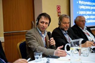 Panel dyskusyjny na temat budowy sieci gazowych z wykorzystaniem technologii bezwykopowych. Od lewej: Dan Billig - Prime Horizontal LTD, Günter Kruse - LMR Drilling GmbH, Mirosław Makuch - HDD Servis. Fot. Quality Studio dla www.inzynieria.com