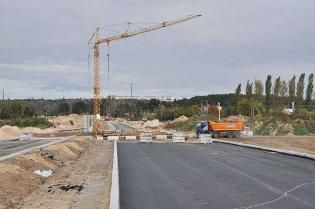 Roboty drogowe w okolicy przejścia podziemnego (ul. Rypińska). Stan na listopad 2011 / fot. Link PR