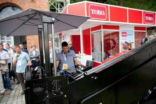 Pokaz firmy TORO podczas warsztatów / fot. Quality Studio dla www.inzynieria.com