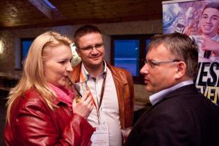 Kolacja grillowa, w trakcie której odbył się pokaz barmański ufundowany przez firmę Herrenknecht AG / fot. Quality Studio dla www.inzynieria.com