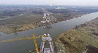 Budowa S7 od węzła Rybitwy (Christo Botewa) do węzła  Igołomska z przeprawą mostową przez Wisłę W Krakowie. Fot. GDDKiA