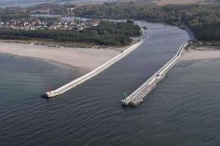 Falochrony w Dziwnowie. Fot. Urząd Morski w Szczecinie