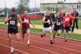 Spartakiada 2012 - Bieg na 100 m mężczyzn / fot. z archiwum Katowickich Wodociągów S.A.