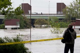 most na Stopniu Wodnym Dąbie