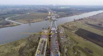 Budowa S7 od węzła Rybitwy (Christo Botewa) do węzła  Igołomska z przeprawą mostową przez Wisłę W Krakowie. Fot. GDDKiA