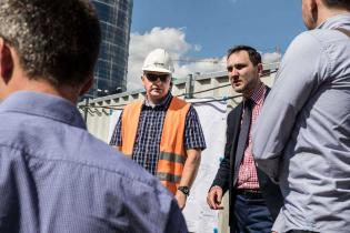 Wycieczka techniczna na budowę wieżowców w ramach projektu Sienna Towers w Warszawie / fot. Quality Studio dla www.inzynieria.com