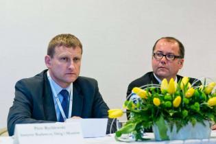 Prowadzący sesję, od lewej: Piotr Rychlewski, Instytut Badawczy Dróg i Mostów, dr inż. Jarosław Rybak - Politechnika Wrocławska / fot. Quality Studio dla www.inzynieria.com