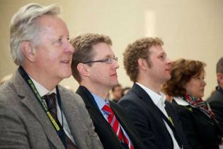 H.-M. Fritz, Carsten Rieck, Robert Spang, Gisela Bartlechner podczas obrad seminaryjnych. Fot. www.inzynieria.com