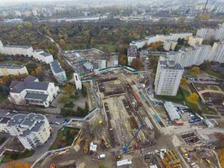 Pokaz odcinka kanalizacji zbudowanego z rur żelbetowych z okładziną PEHD o profilu jajowym – największych z oferty HABA-Beton. Fot. Quality Studio dla www.inzynieria.com