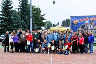 Spartakiada 2012 - zawody w tenisie kobiet /  fot. z archiwum Katowickich Wodociągów S.A.