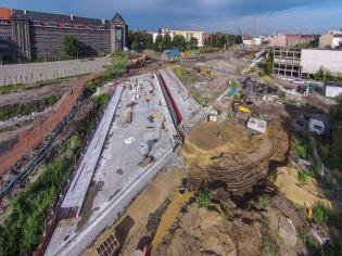 Budowa DTŚ - wiadukt w rejonie ul. Konarskiego. Fot. Krzysztof Krzemiński / DTŚ S.A.