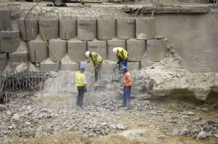 Budowa stacji Rondo Daszyńskiego - stan na 25.08.2011 r. / fot. inzynieria.com