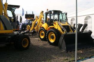 Wystawa maszyn i urządzeń w trakcie bydgoskich targów WOD-KAN 2011. Fot. www.inzynieria.com