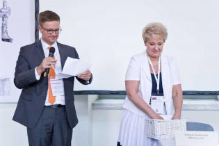 Zakończenie konferencji. Losowanie nagród wśród osób, które wypełniły ankiety / fot. Quality Studio dla www.inzynieria.com