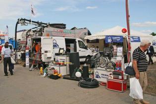 Wystawa maszyn i urządzeń w trakcie bydgoskich targów WOD-KAN 2011. Fot. www.inzynieria.com