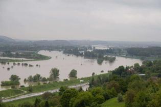 widok na Wisłę z zamku w Przegorzałach