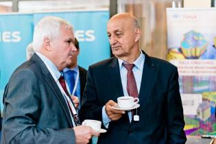 Stoiska firmowe podczas I Konferencji Budownictwo Podziemne 2015 / Dyskusje kuluarowe / fot. Quality Studio dla www.inzynieria.com