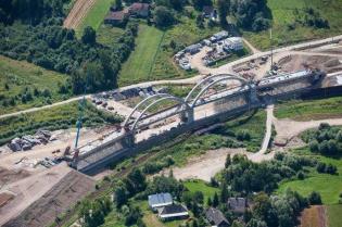 Most kolejowy w Dąbrówce. Fot. z archiwum Skanska S.A.