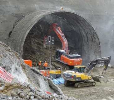 Ponad 2-kilometrowy  tunel na Zakopiance  już w budowie avatar