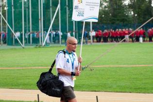 Otwarcie Spartakiady 2012 - przedstawiciel Chorzowsko-Świętochłowickiego Przedsiębiorstwa Wodociągów i Kanalizacji sp. z o.o. / fot. Quality Studio dla www.inzynieria.com