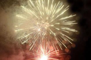 Pokaz ogni sztucznych z okazji dziesięciolecia Konferencji. Fot. Quality Studio dla www.inzynieria.com