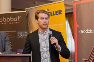 Zalety i zastosowania dolnych młotków wgłębnych zasilanych wodą 